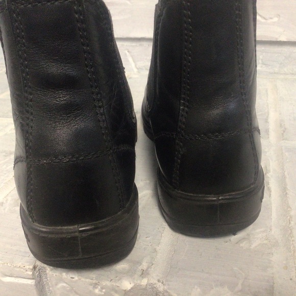 BLUNDSTONE BLACK BOOTS - GREAT CONDITION INSIDE AND OUT - AUS 5/US 8.5 - Picture 14 of 15